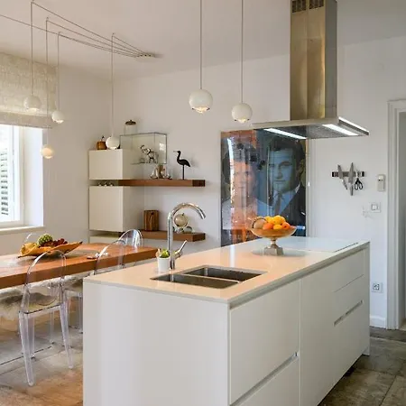 Apartament Framar *